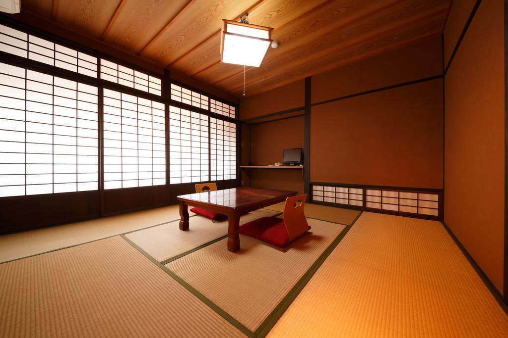 Yufuin Ryokan Tadaima Esterno foto