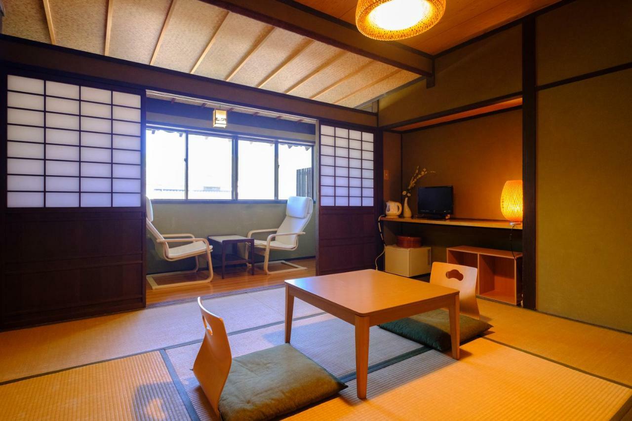 Yufuin Ryokan Tadaima Esterno foto